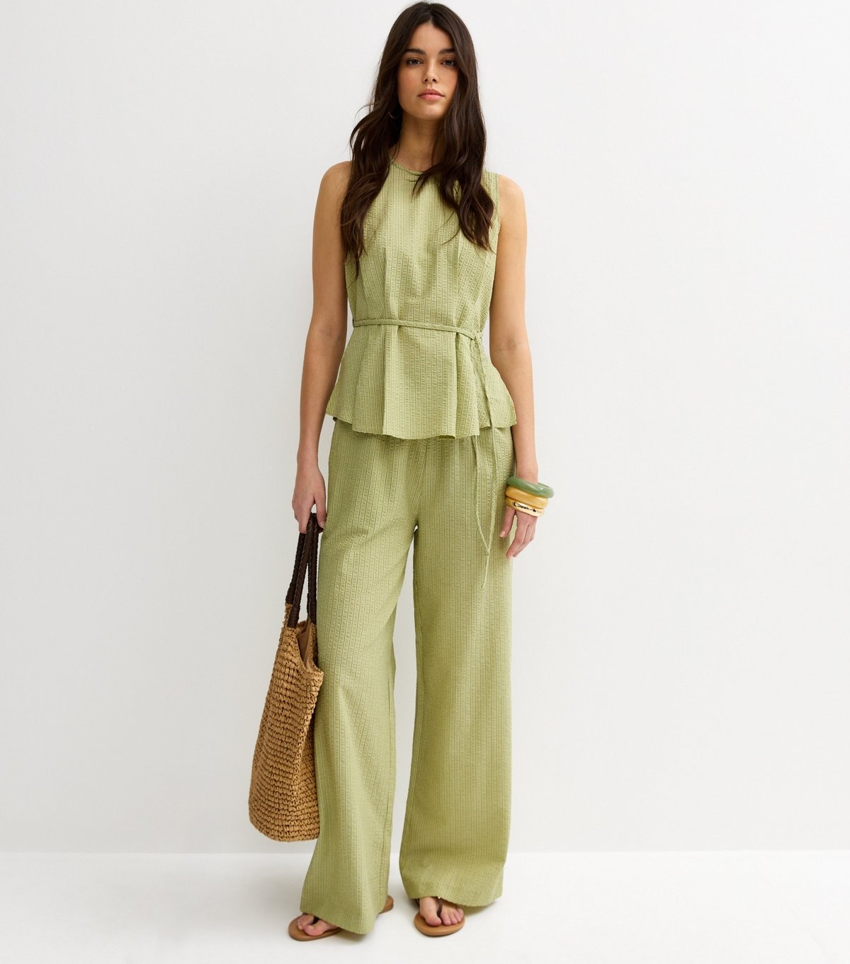 New Look Women's Green Striped Seersucker Wide Leg Trousers New Look - 3