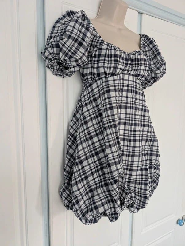 ASOS ASOS Design puff sleeve mini smock dress with puff ball hem in navy gingham size 10