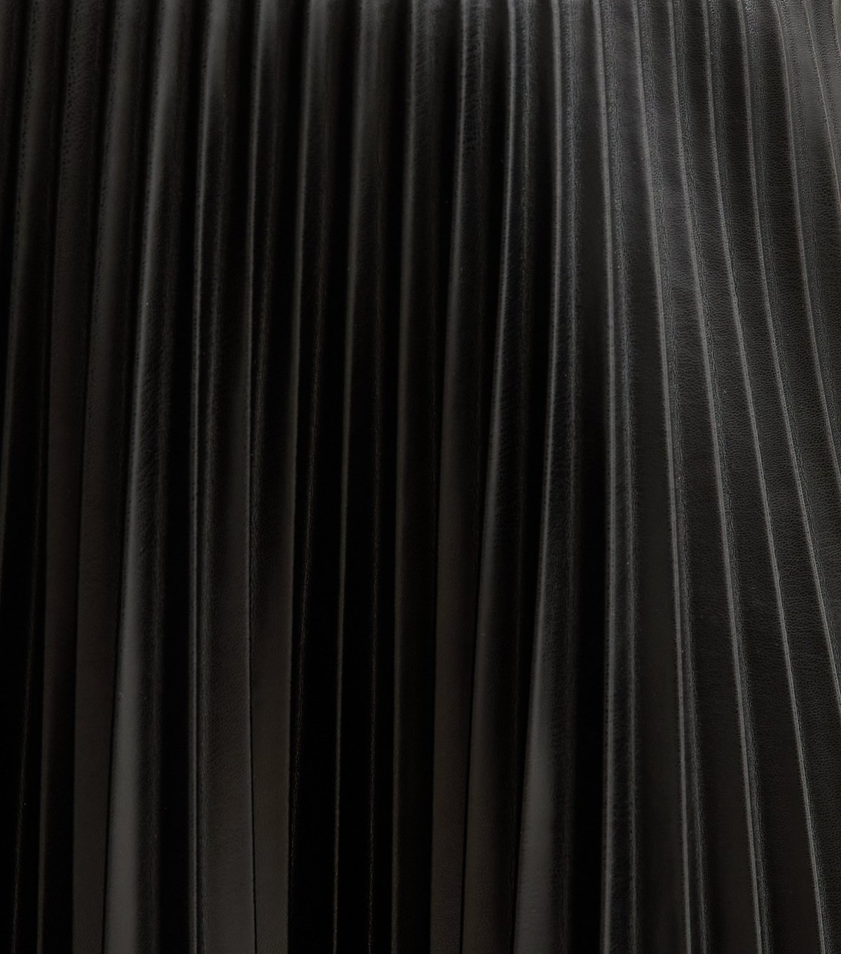 New Look Women's Black Faux Leather Pleated Midi Skirt New Look - 2