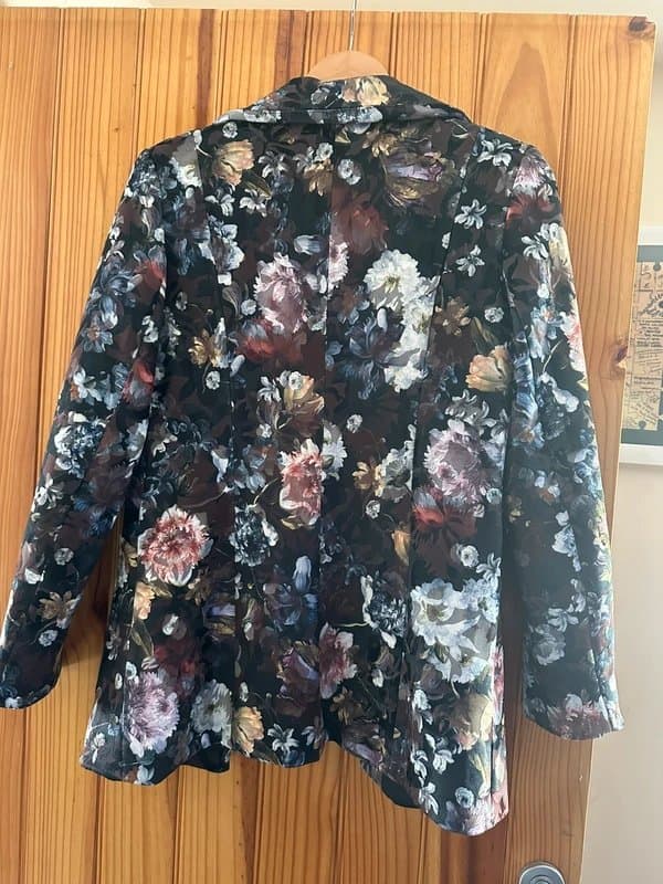 Never Fully Dressed Never fully dressed blazer