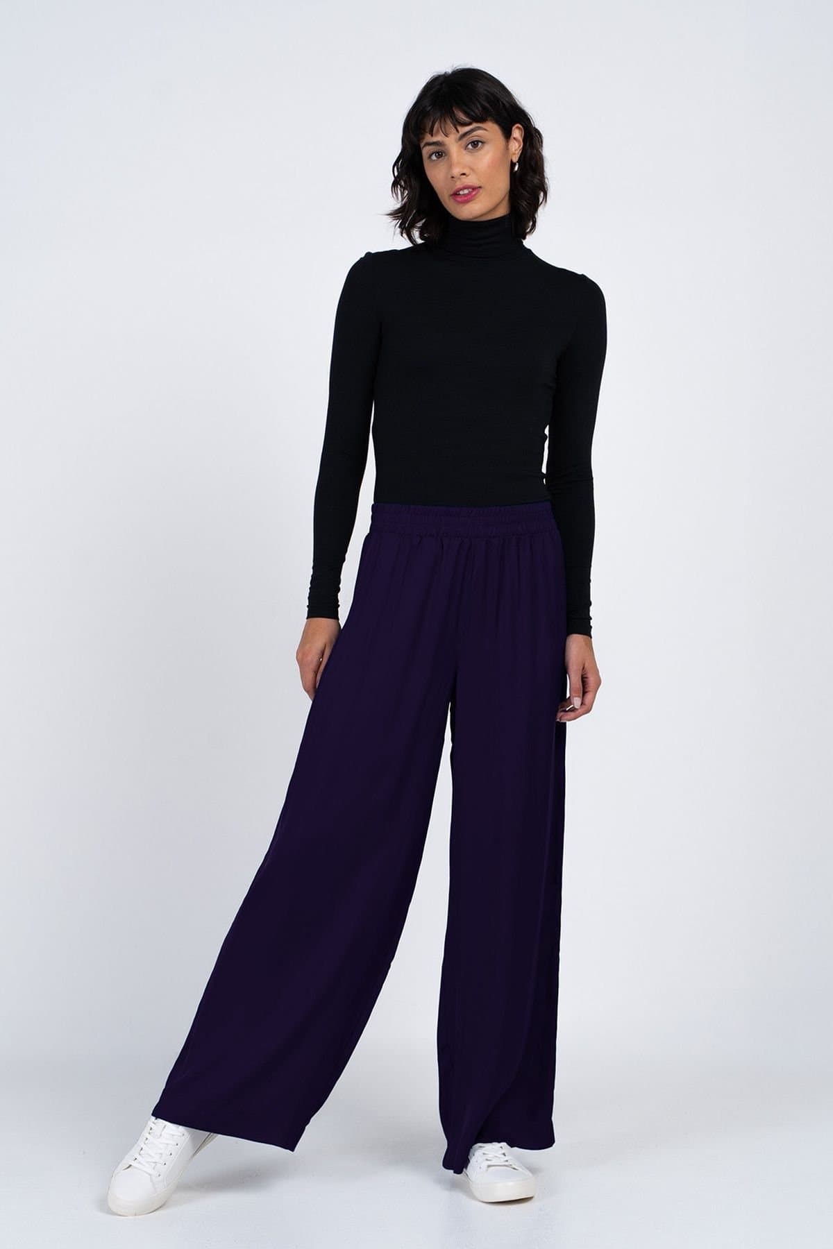 Kettlewell Kettlewell Women's Satin Wide Leg Trousers in Aubergine