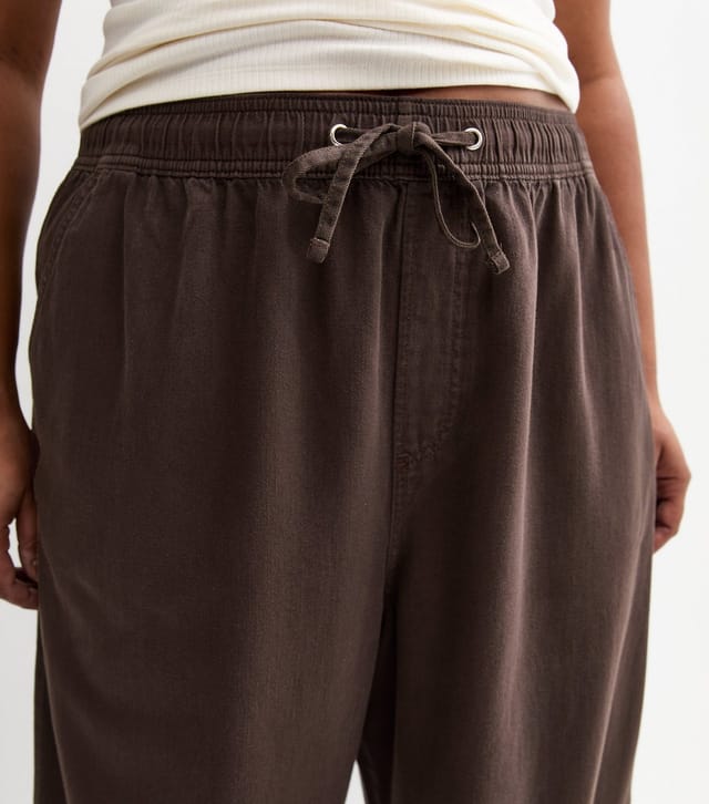 New Look Women's Plus Size Dark Brown Cotton Twill Wide Leg Trousers Curves New Look - 2