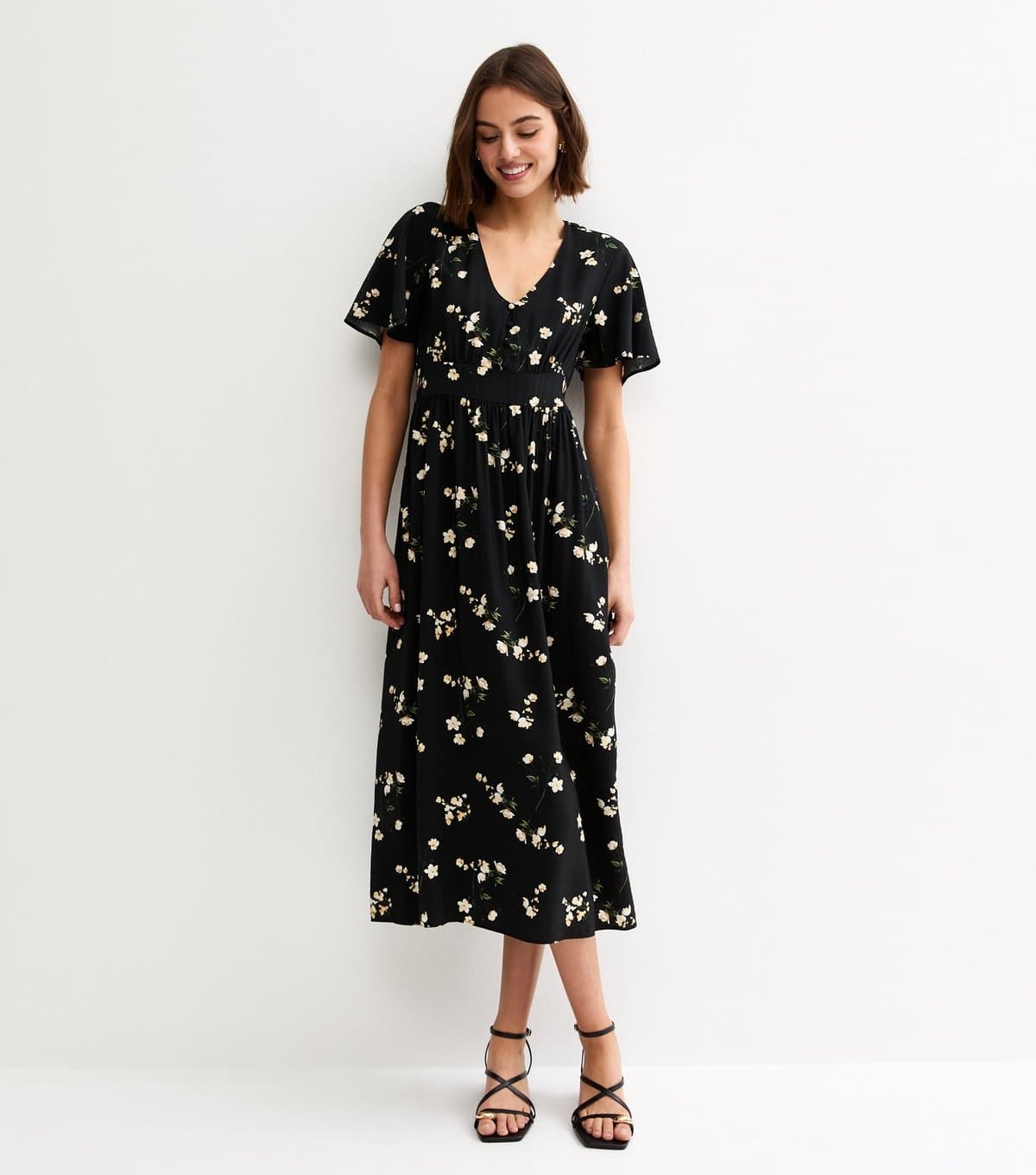 New Look Women's Black Floral Flutter Sleeve Midi Dress New Look