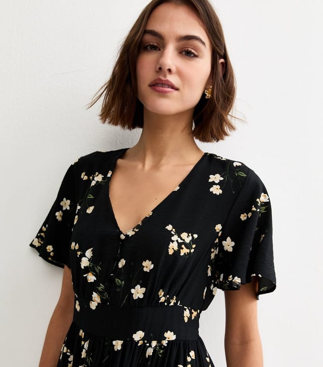 New Look Women's Black Floral Flutter Sleeve Midi Dress New Look - 2