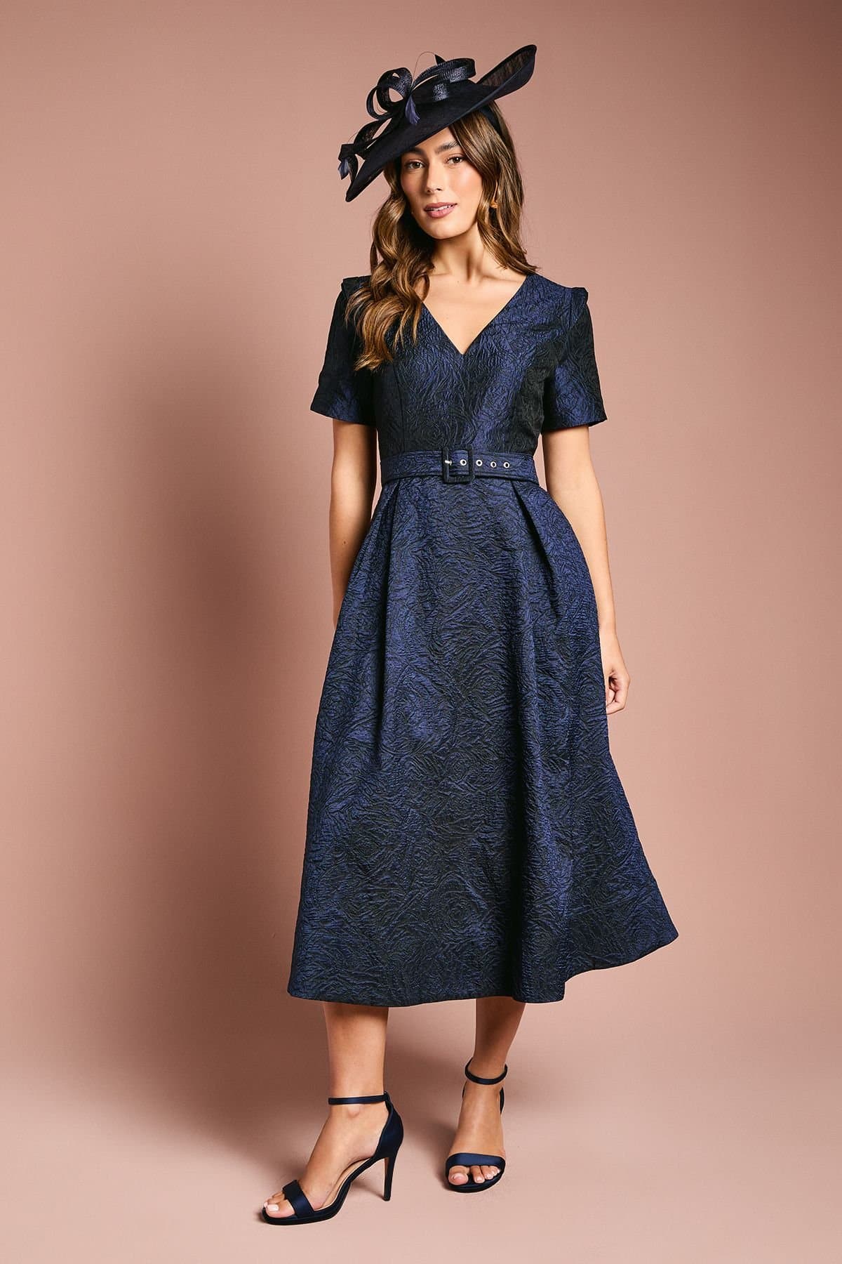 Coast Coast Women's Short Sleeve Jacquard Midi Dress With Belt in Navy
