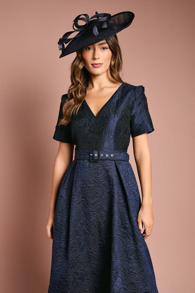 Coast Coast Women's Short Sleeve Jacquard Midi Dress With Belt in Navy - 2