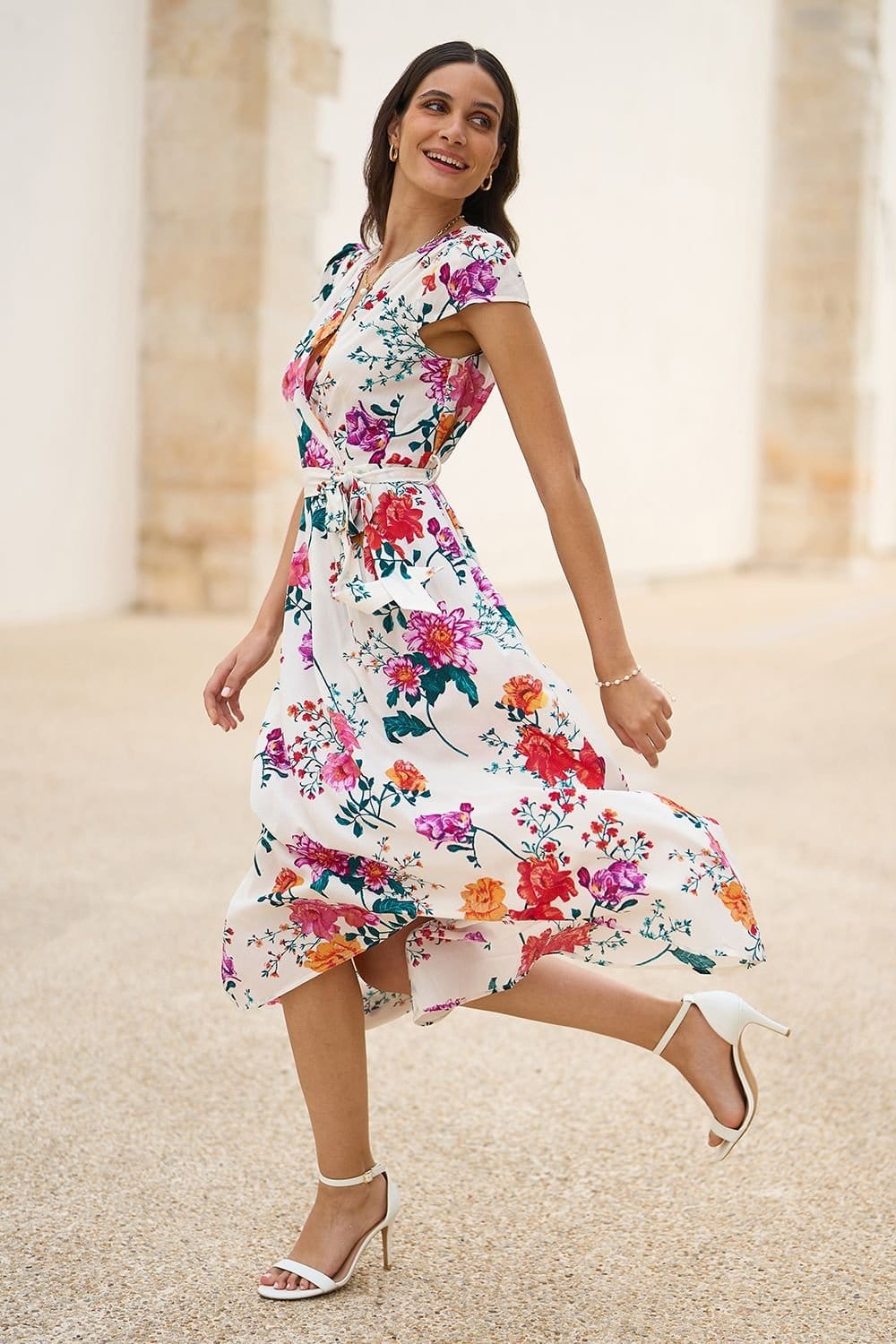 Yumi Yumi Women's Ivory Flower Print Wrap Midi Dress - 4