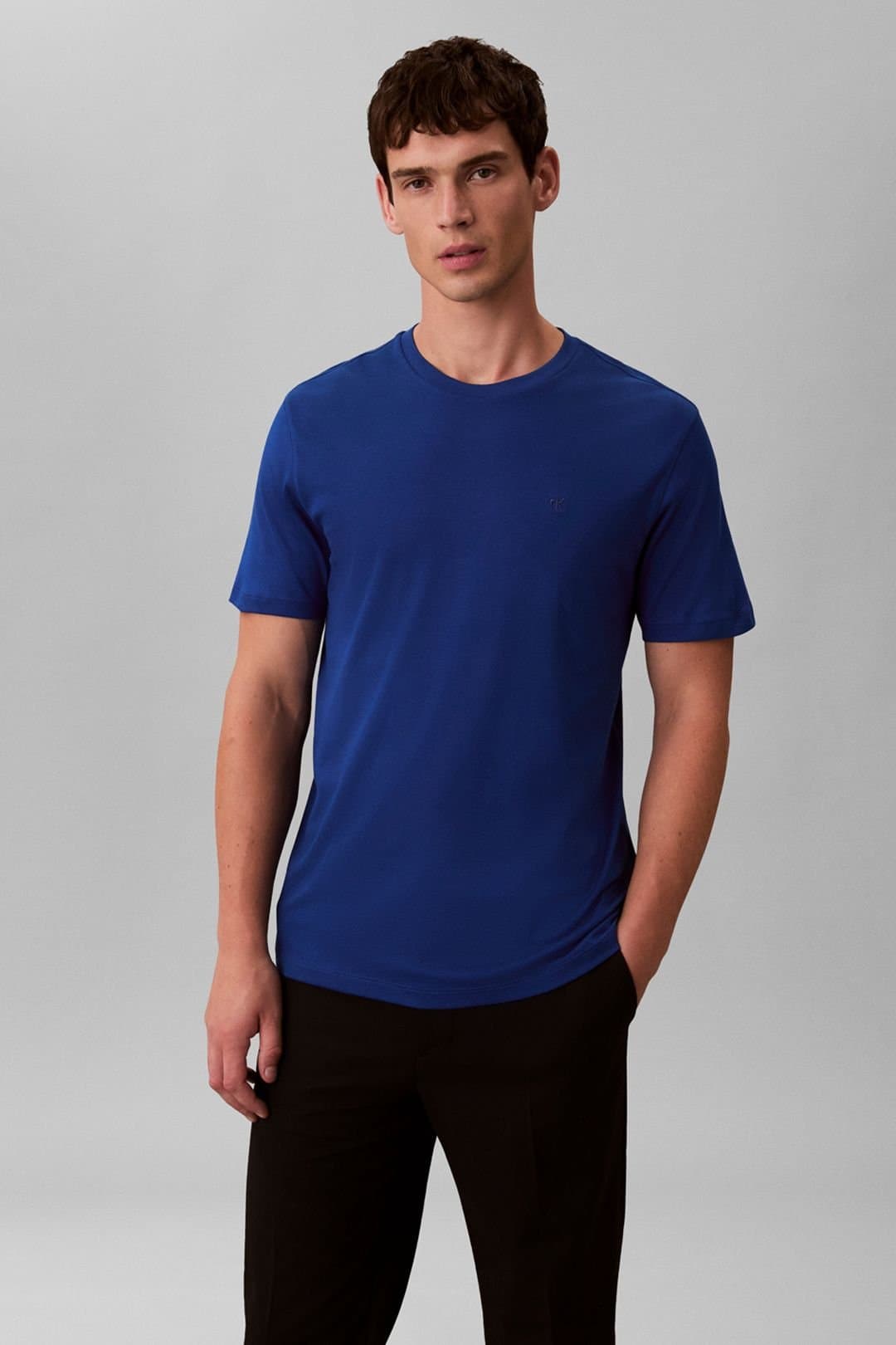 Calvin Klein Calvin Klein Men's SS Supima Chest Emb Crewneck Tee Chase Blue