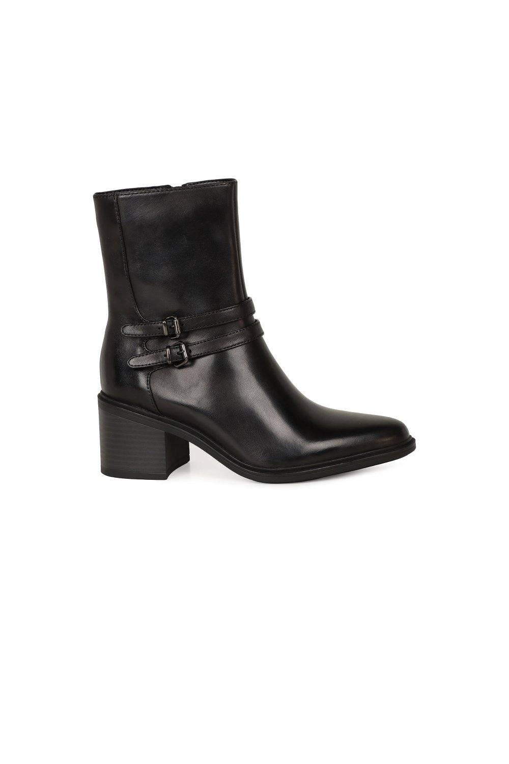 Regarde le Ciel Regarde Le Ciel Women's 'Elettra 02' Ankle Boots in Black - 2