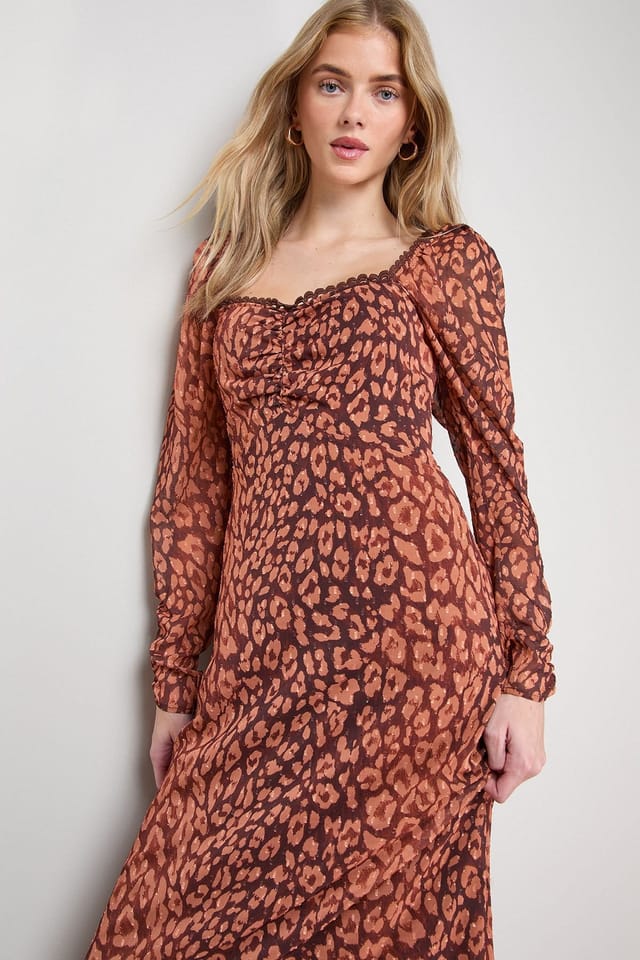 Oasis Oasis Women's Printed Chiffon Shoulder Detail Shirred Back Midi Dress in Animal - 2