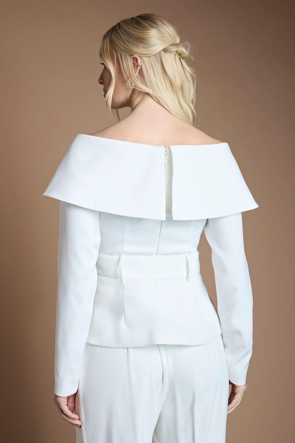 Coast Coast Women's Off The Shoulder Belted Top in Ivory - 3