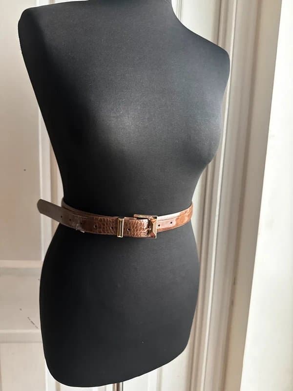 River Island River Island Women’s Brown Croc-Embossed Leather Belt – Size S – Gold Logo Buckle – NWOT