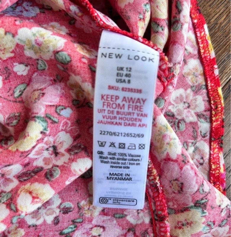 New Look [Summer/Casual] Button Front Red Floral Mini Skirt New Look Size 12