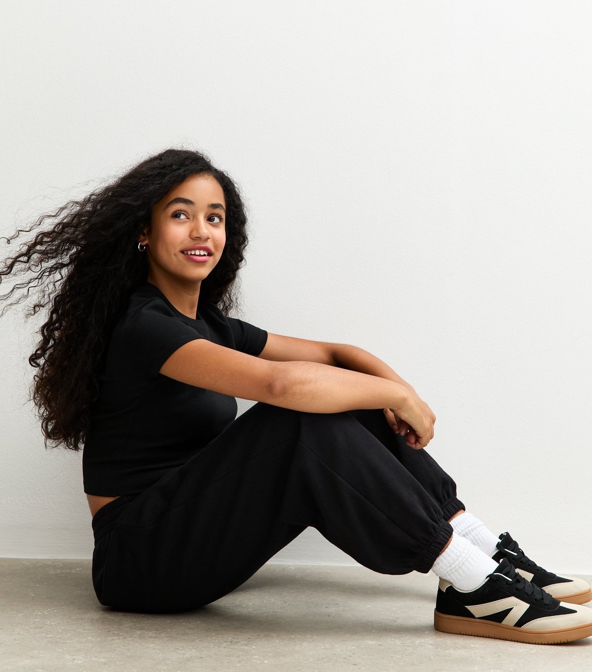 New Look Girls' Black Oversized Cuff Joggers New Look - 3