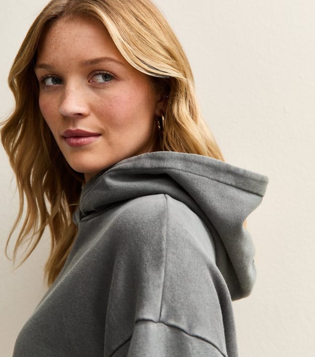 New Look Women's Dark Grey Washed Hoodie New Look - 2