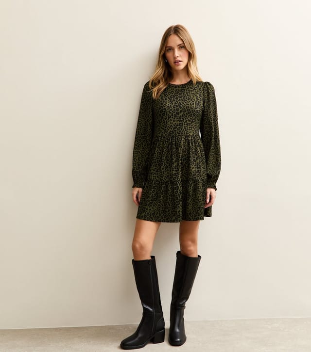 New Look Women's Green Animal Print Tiered Mini Dress New Look - 3
