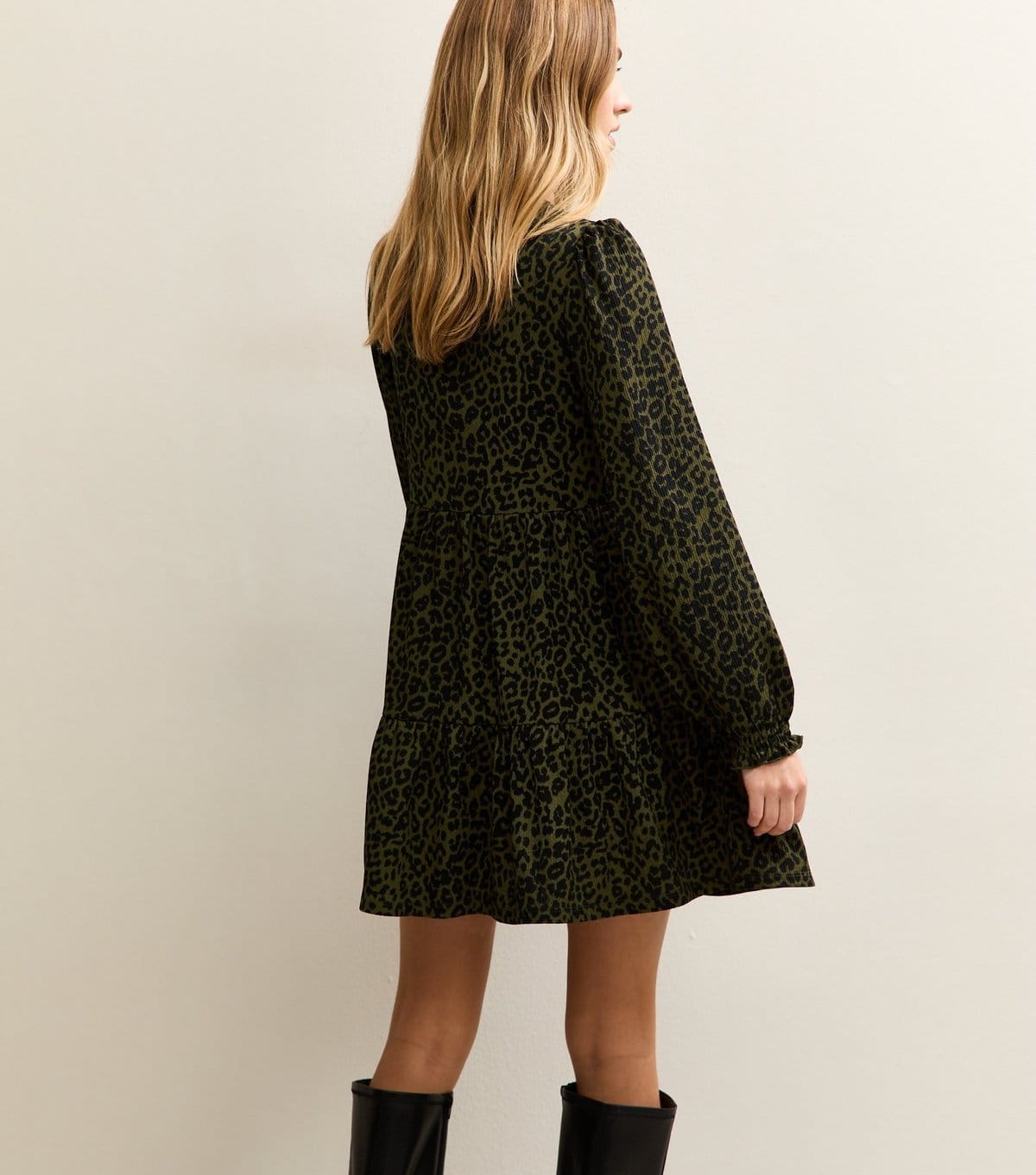 New Look Women's Green Animal Print Tiered Mini Dress New Look - 4