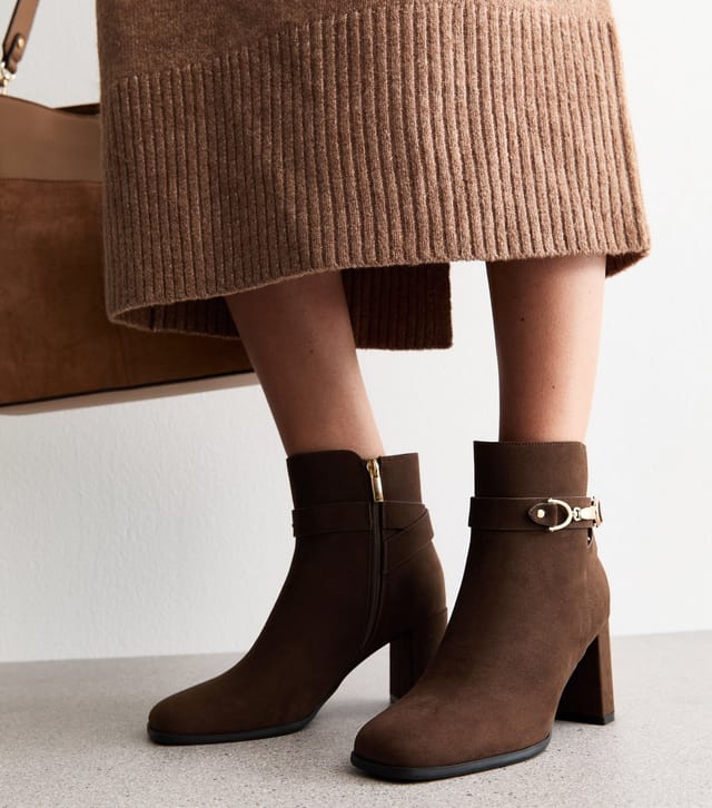 New Look Women's Brown Faux Suede Snaffle Detail Ankle Boots Vegan New Look - 2