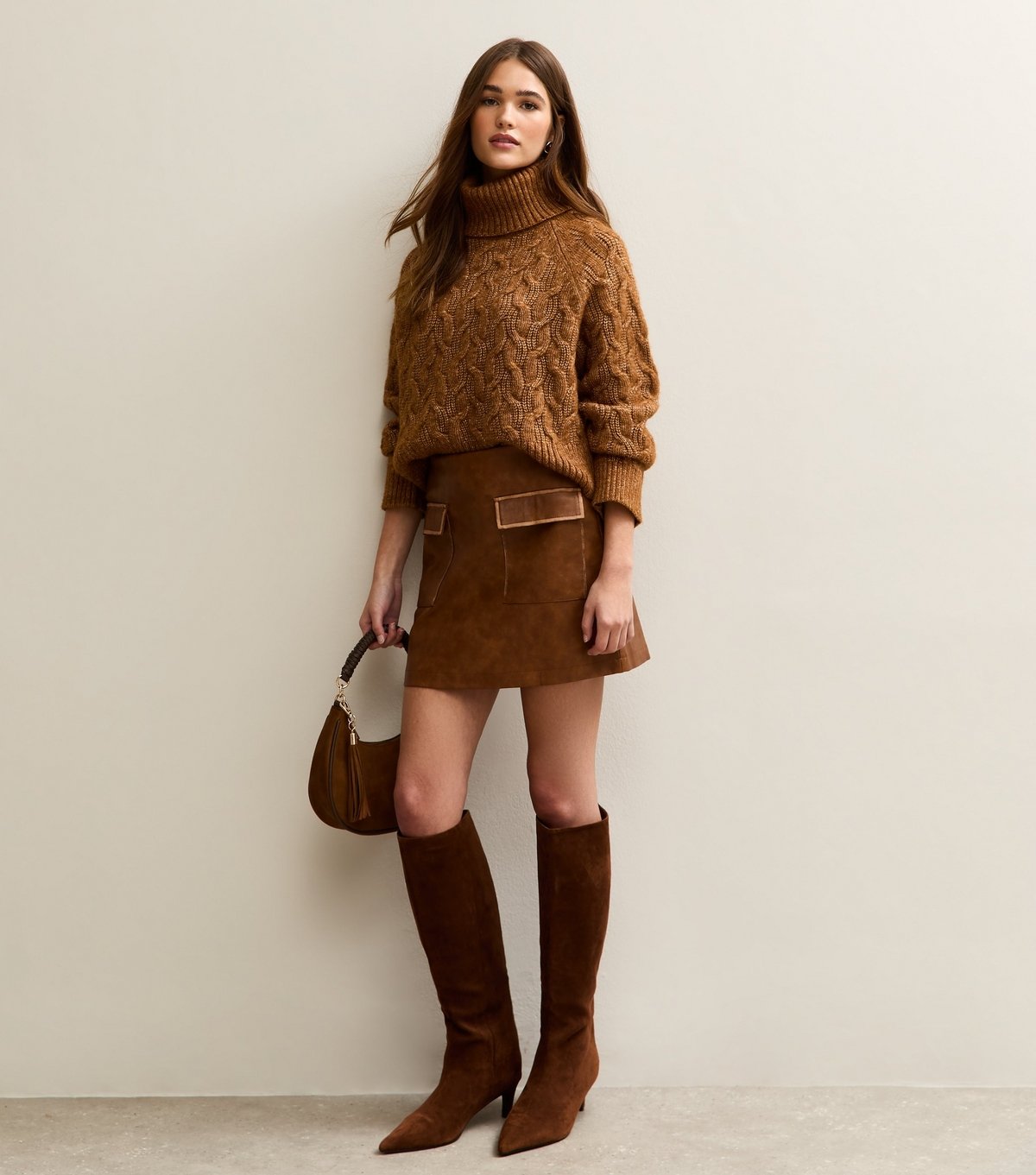 New Look Women's Tan Cracked Faux Leather Mini Skirt New Look - 3