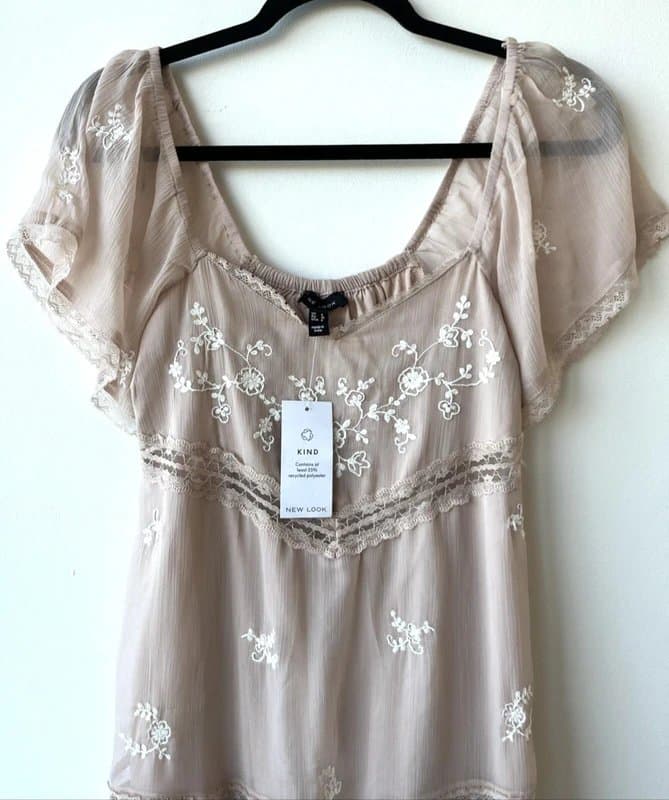 New Look New look - bridgerton embroidered lace frill dress - size 8 - pink