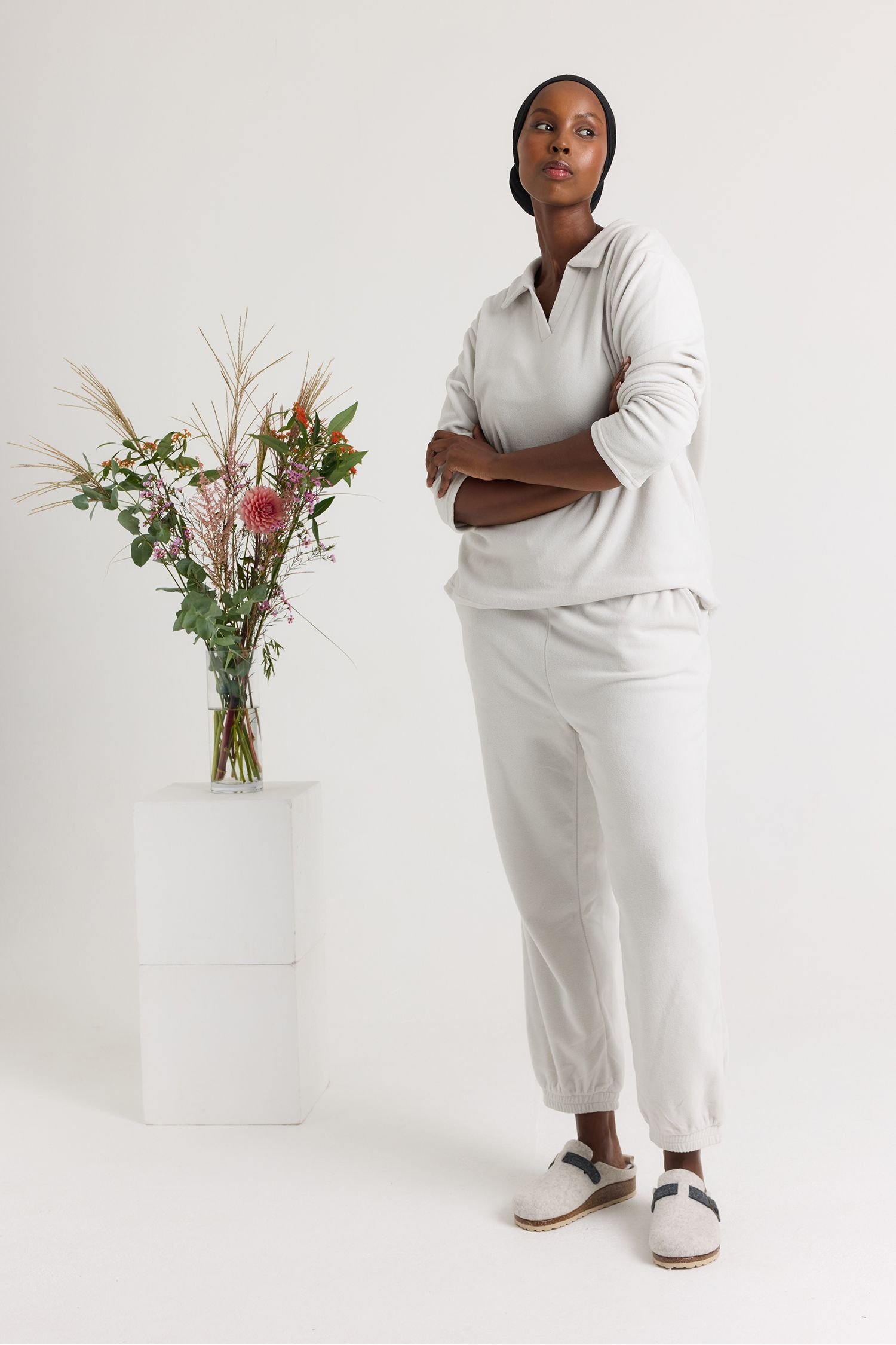 Pretty You London Pretty You London Women's Fleece Lounge Set in Stone - 4