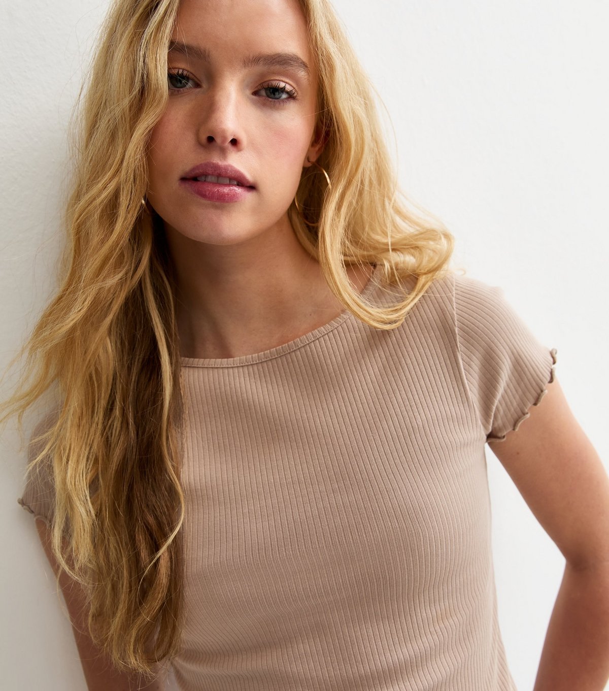 New Look Women's Mink Ribbed Jersey Frilly Trim Short Sleeve Top New Look - 2