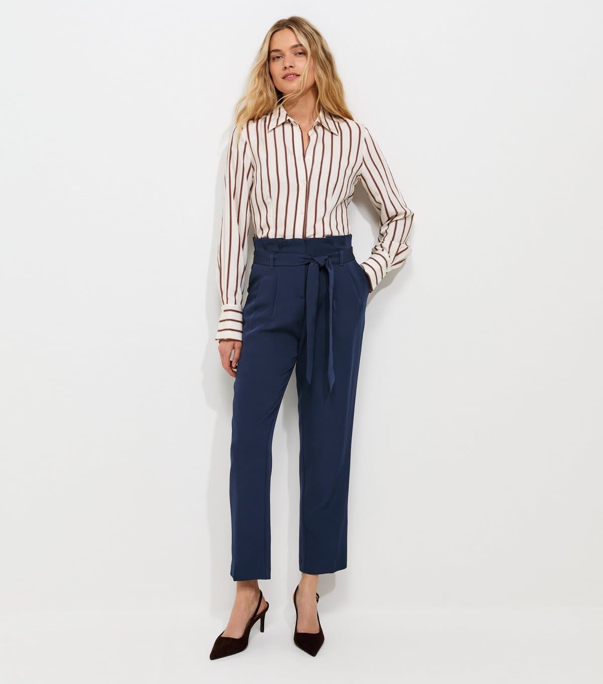 New Look Women's Navy Paperbag Waist Tie Front Trousers New Look