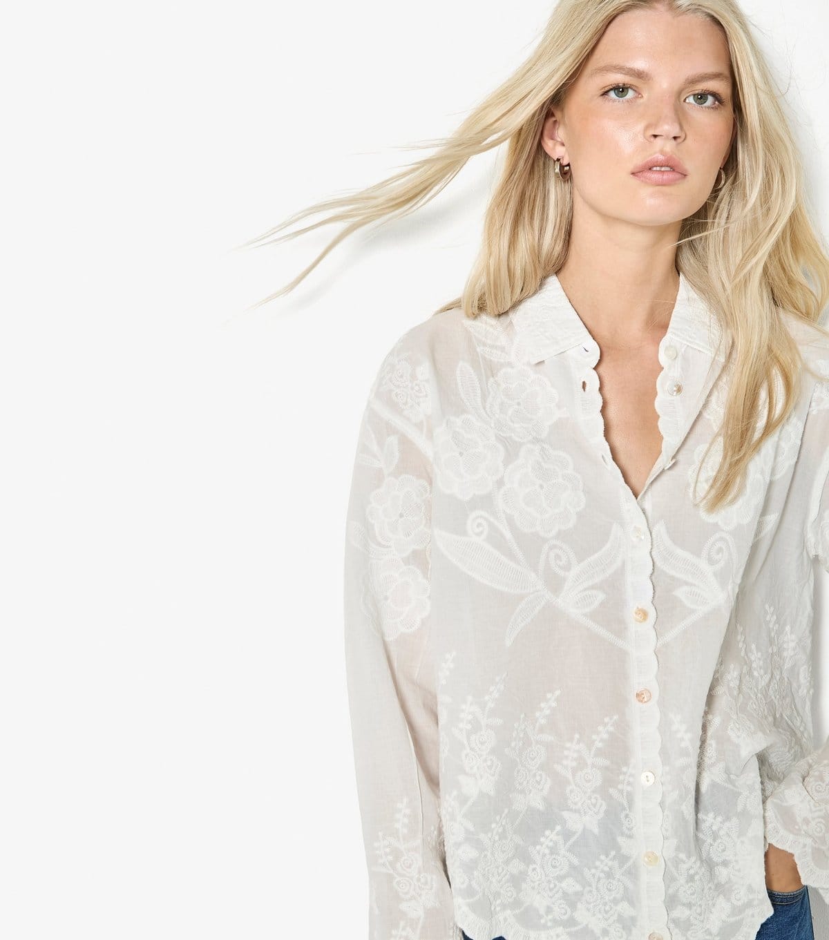 Apricot Women's White Cotton Floral Embroidered Shirt Apricot New Look - 4