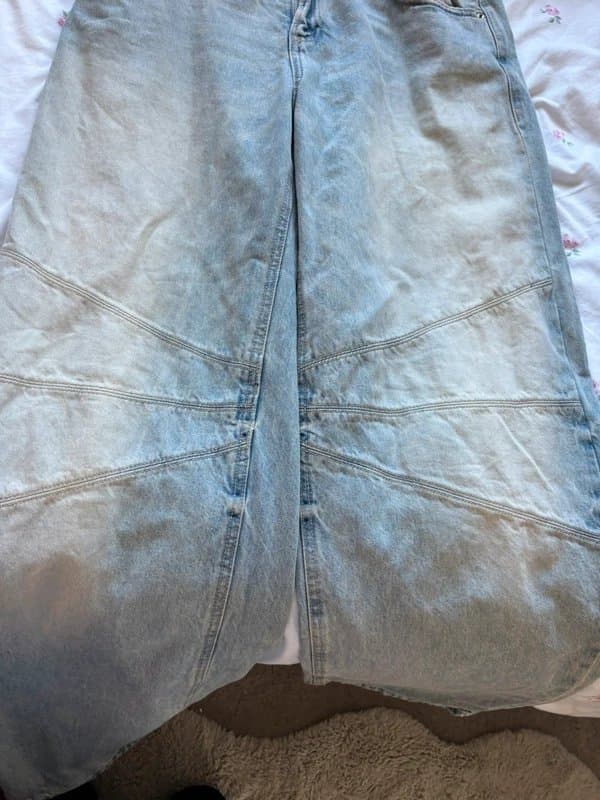Bershka Wide leg, low waisted jeans