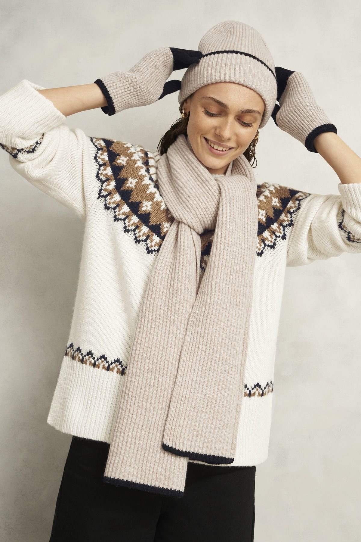 Hobbs London Hobbs London Women's Acacia Knit Scarf in Ecru - 3