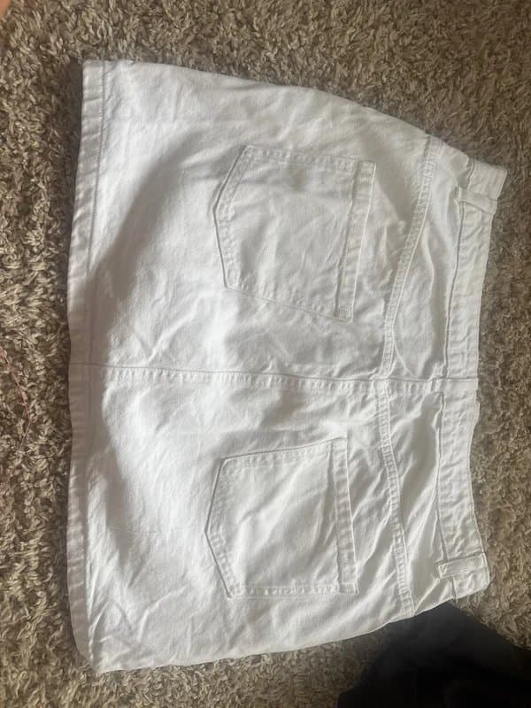 Primark Woman’s denim skirt