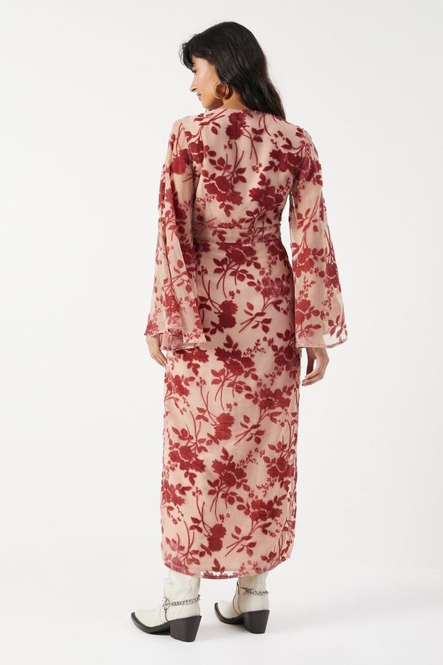 Warehouse Warehouse Women's Velvet Plunge Neck Flared Sleeve Button Through Midi Dress in Red - 3