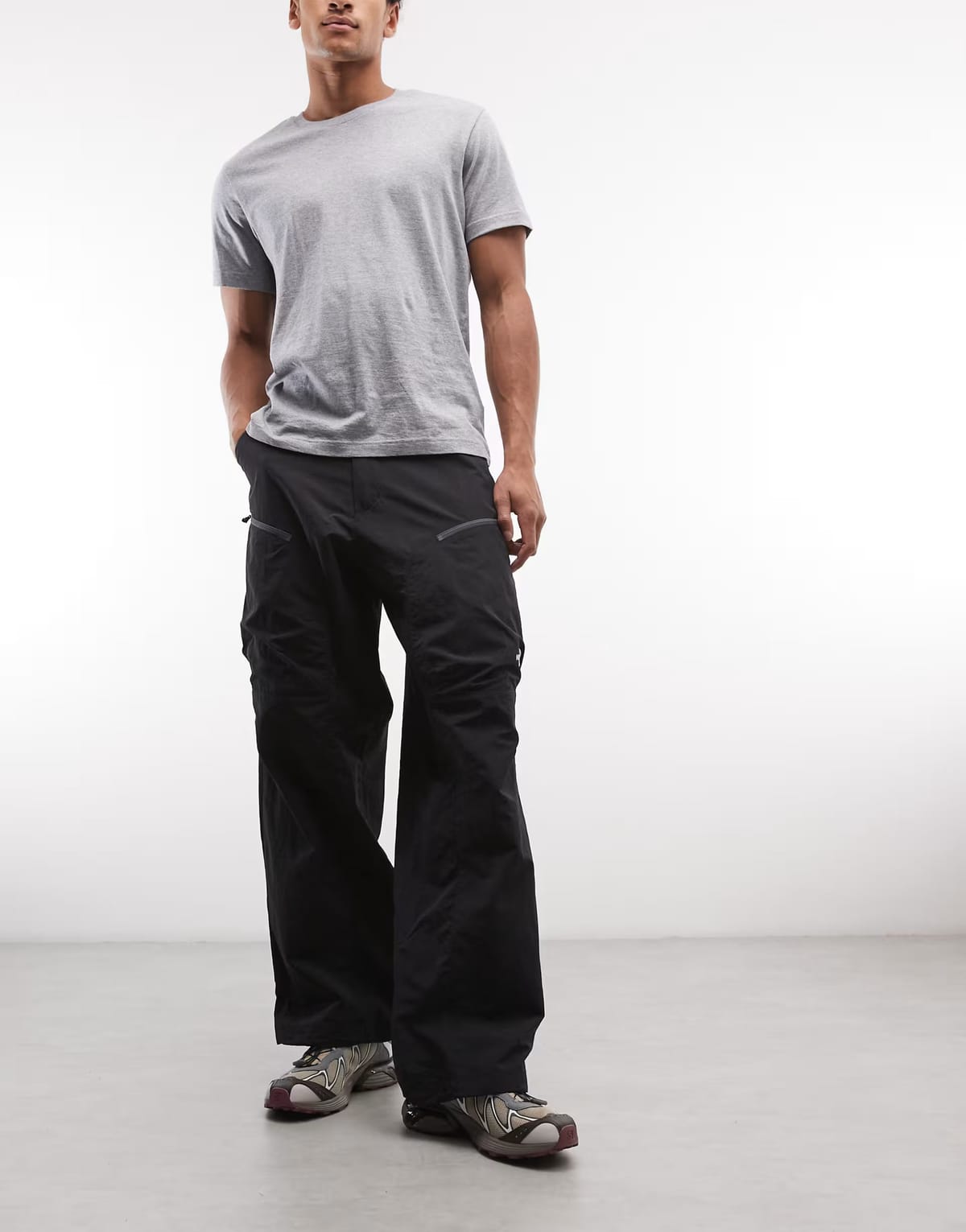 ASOS The North Face U nse belted pant in tnf black - 1