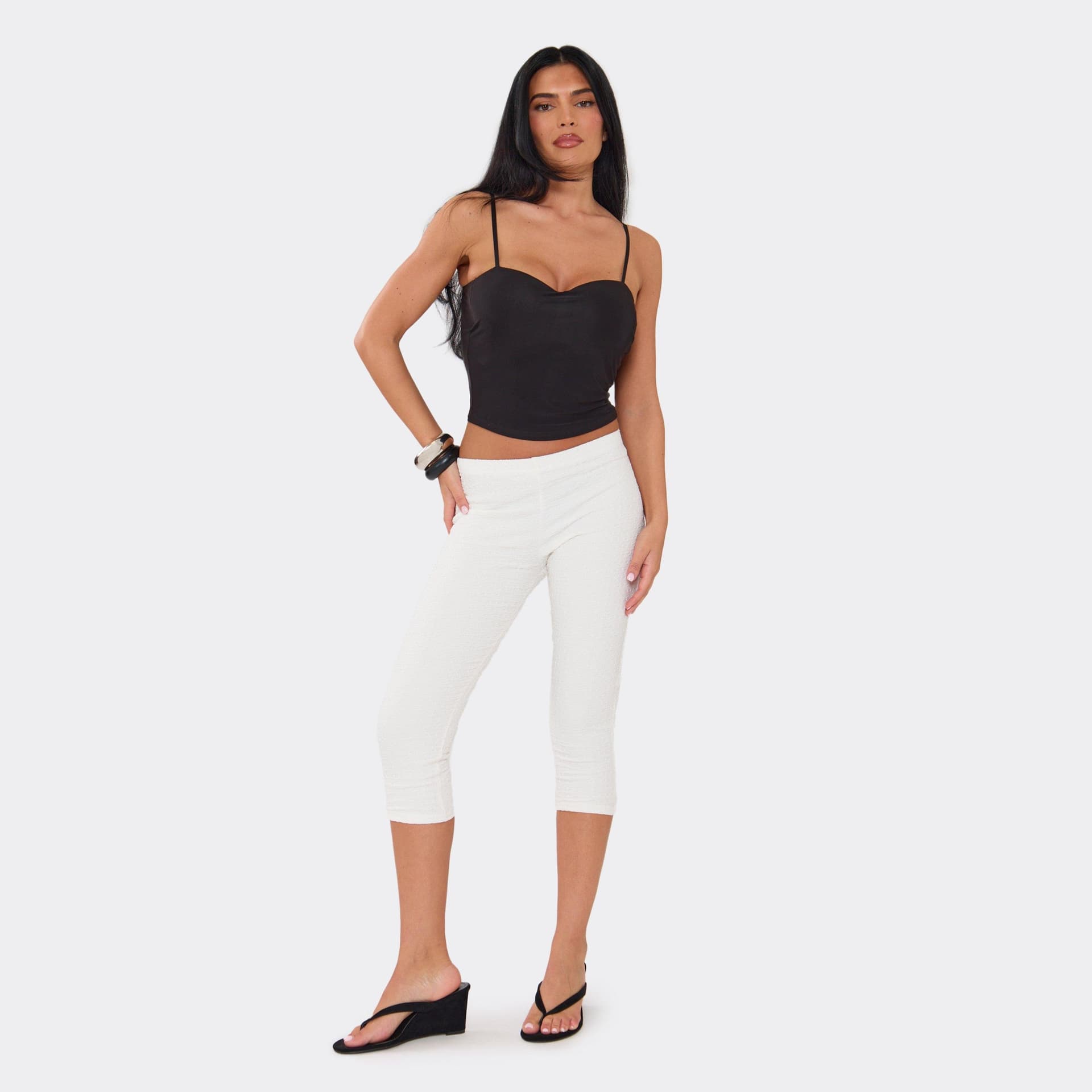 EGO Low Rise Fitted Capri Trousers In White Texture, Women's Size UK 4