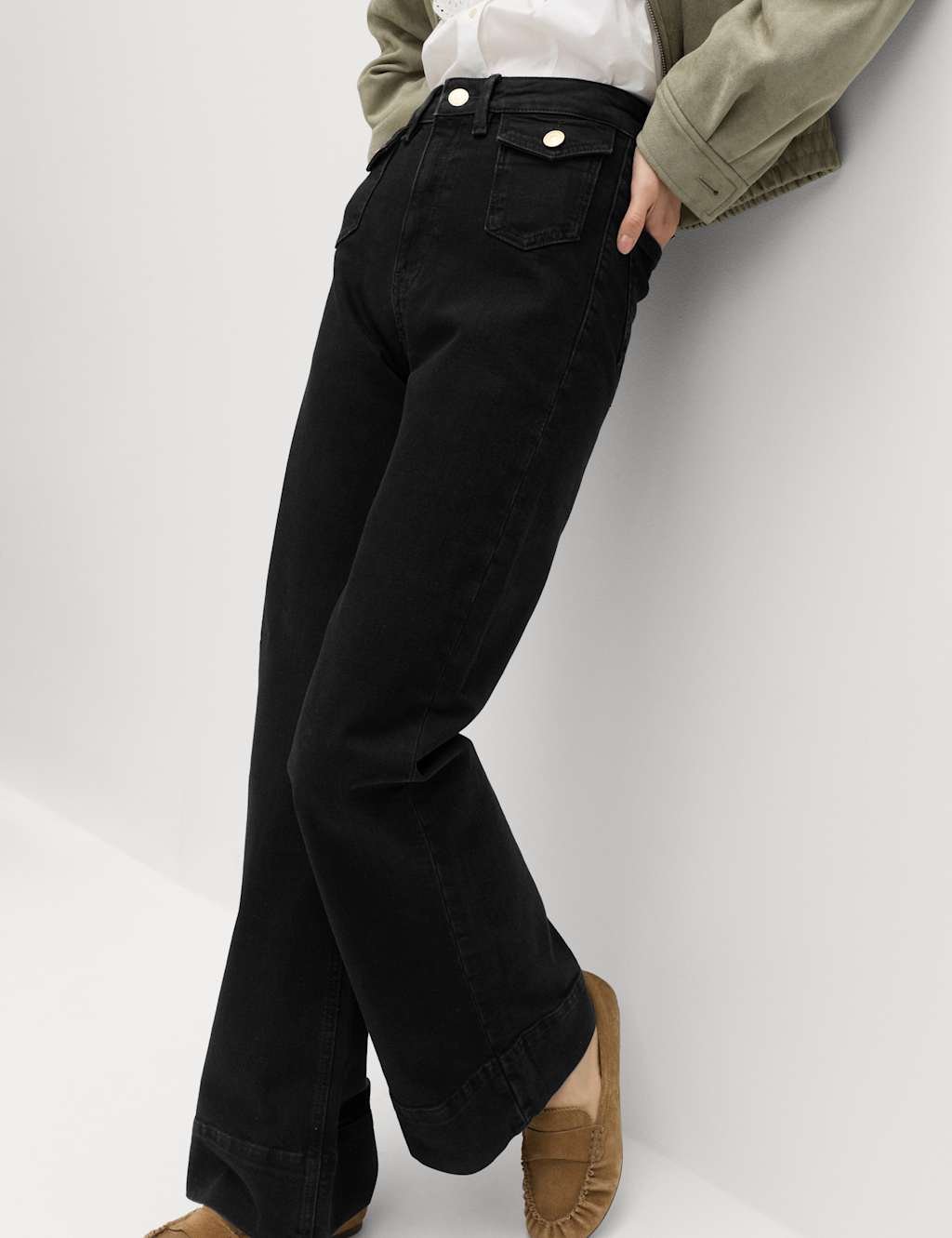 Marks & Spencer M&S High Waisted Patch Pocket Flared Jeans Black - 4