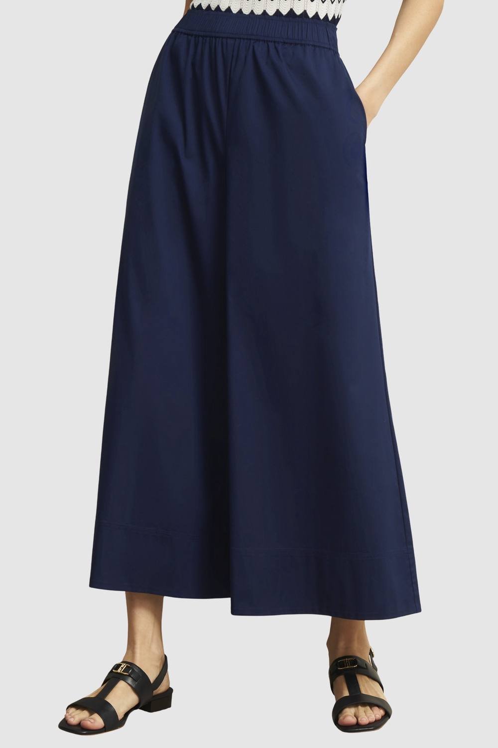 Hobbs London Hobbs London Women's Ranworth Wide Leg Culottes in Dark Navy - 4