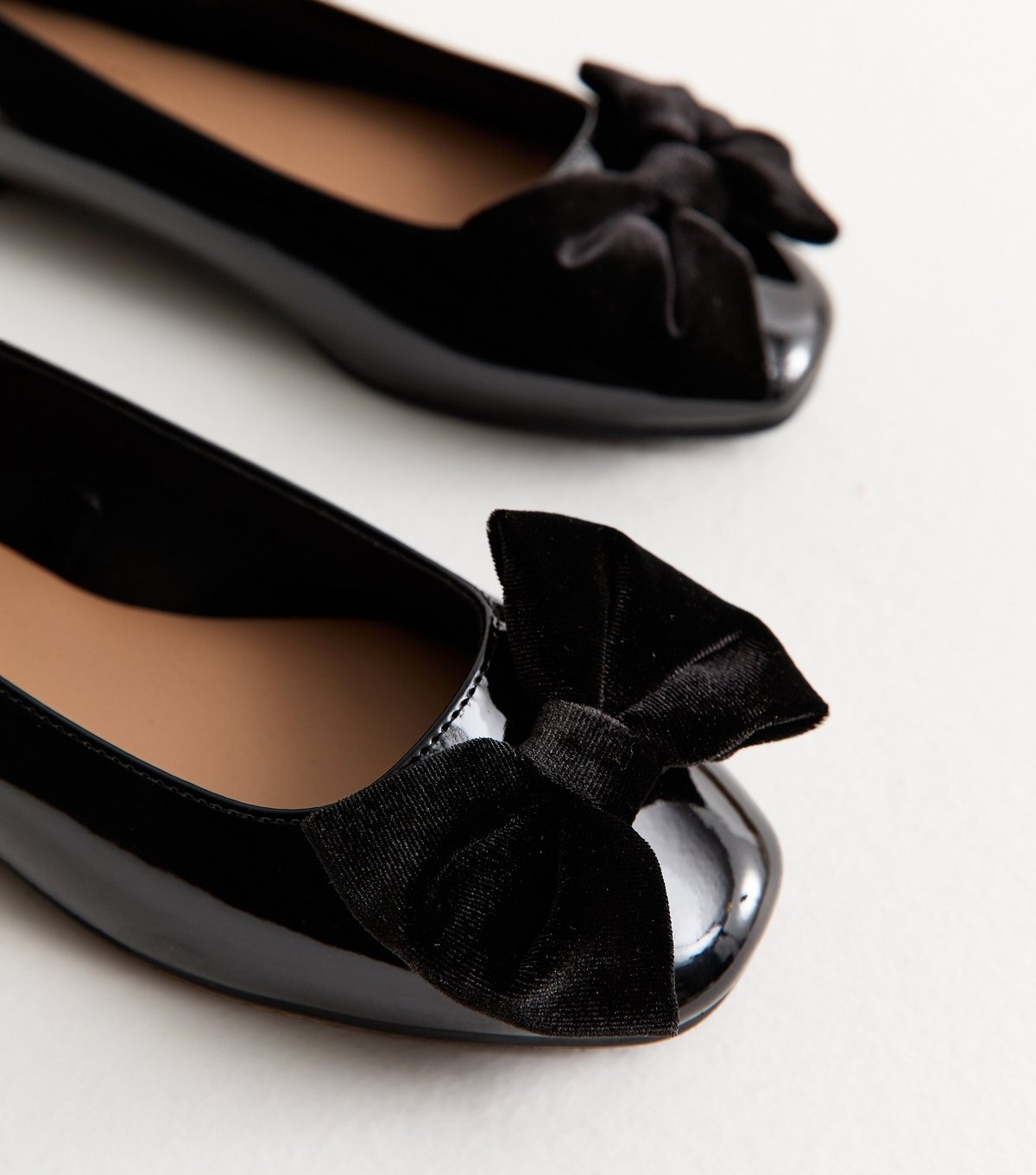 New Look Women's Wide Fit Black Bow Ballerina Flats New Look - 3