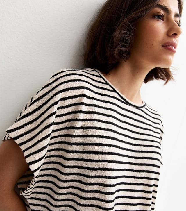 New Look Women's Cream Textured Soft Touch Stripe Top New Look - 3