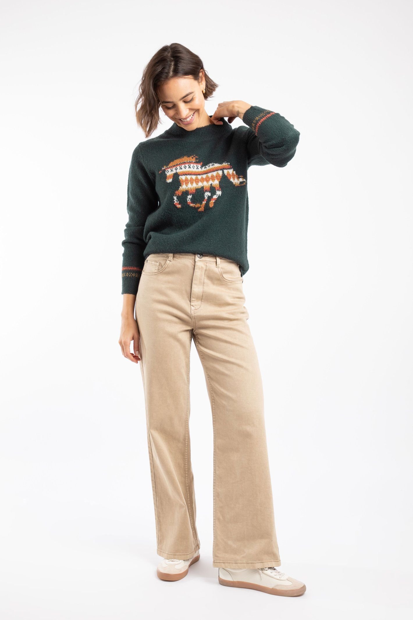 Weird Fish Weird Fish Women's GeeGee Intarsia Knitted Jumper in Dark Green - 4