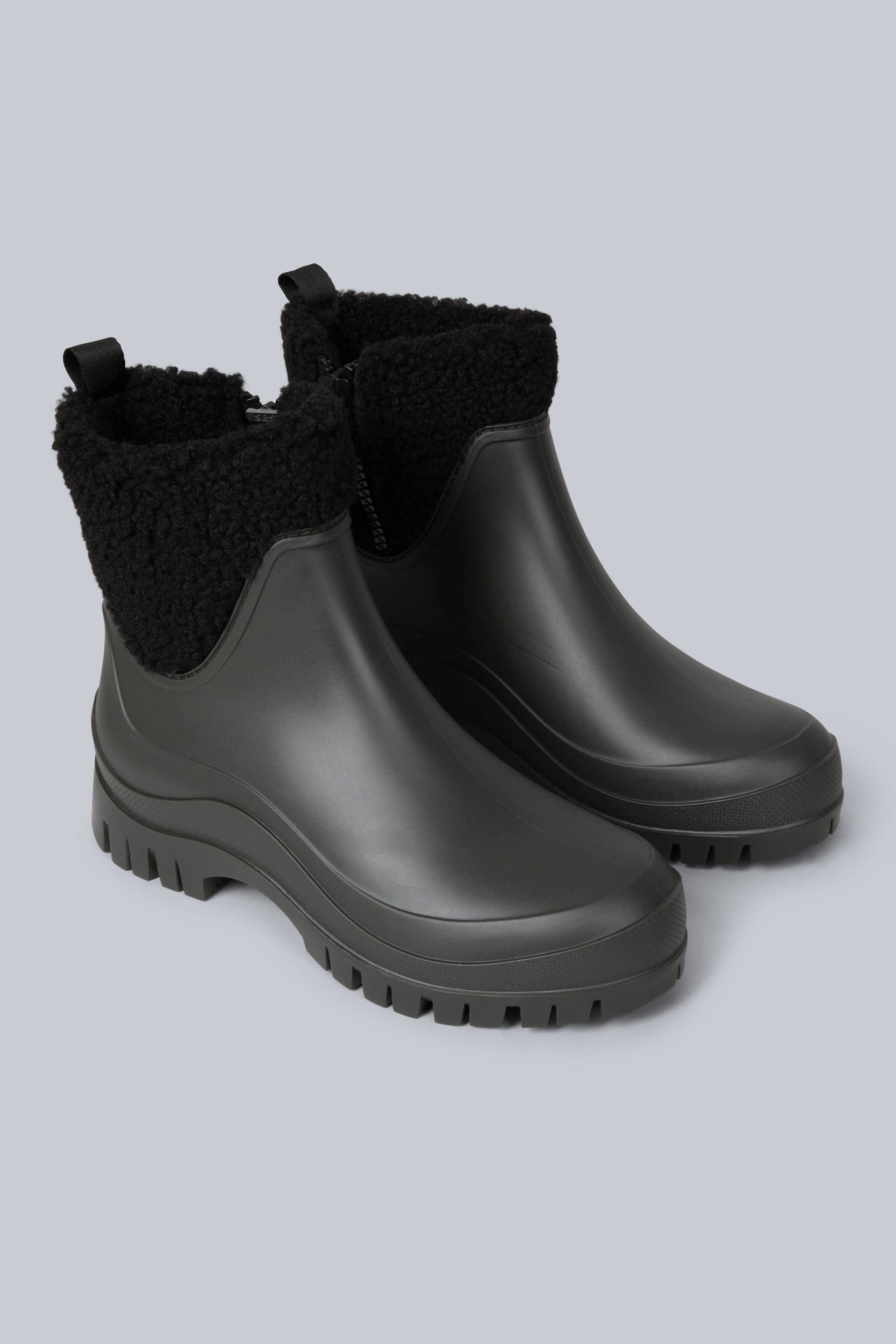 Animal Animal Women's Khaki Fleece Lined Boots in Khaki