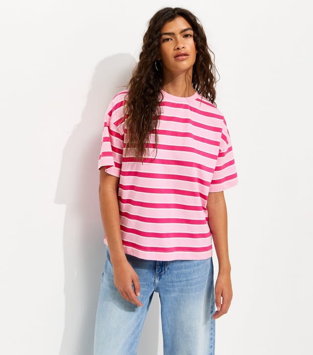 New Look Women's Pink Striped Boxy Crew Neck T-Shirt New Look - 2