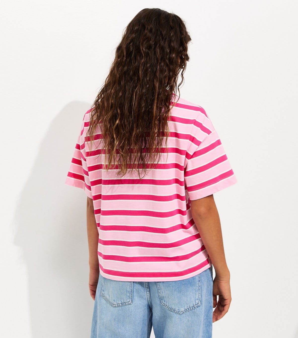 New Look Women's Pink Striped Boxy Crew Neck T-Shirt New Look - 4