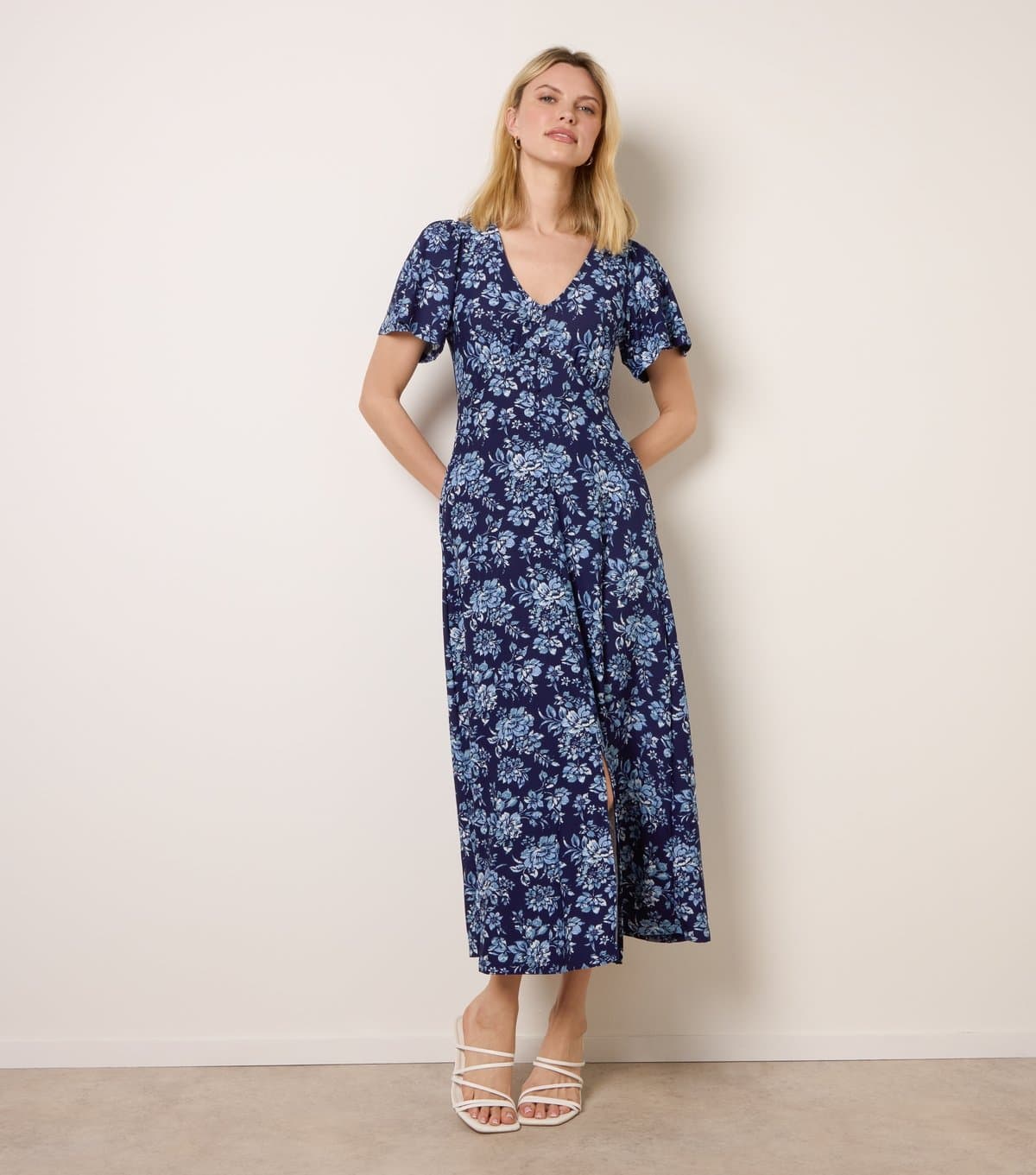 Blue Vanilla Women's Floral Blue Button Through Midi Dress Blue Vanilla New Look