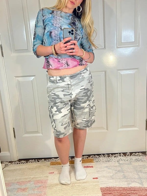 Vintage Dressing Camo Cargo Shorts - 90s Low Waisted