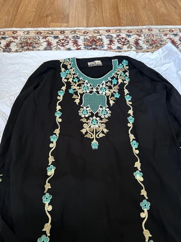 Bershka Abaya (008)