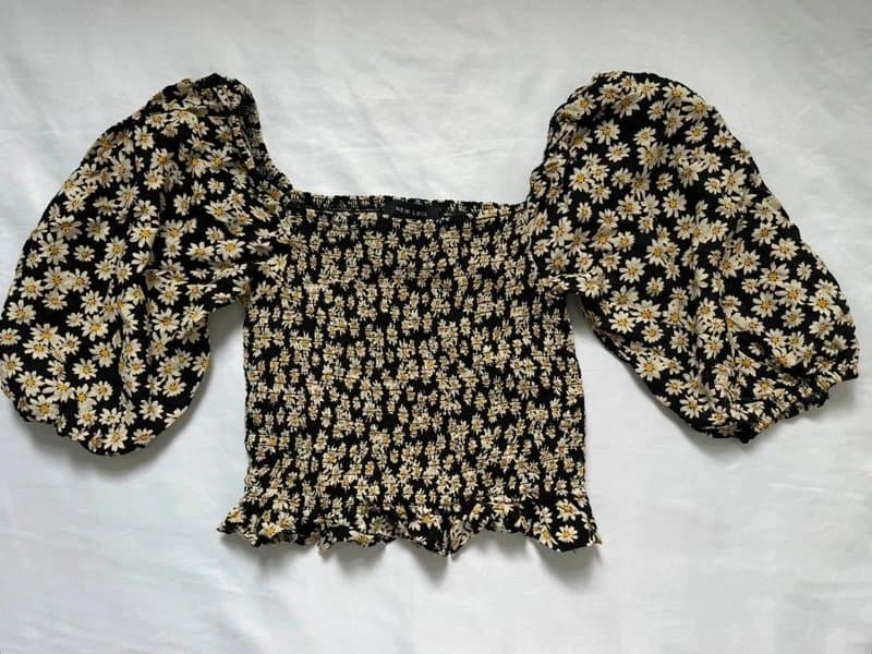 New Look Floral puff sleeve bardot style top New Look