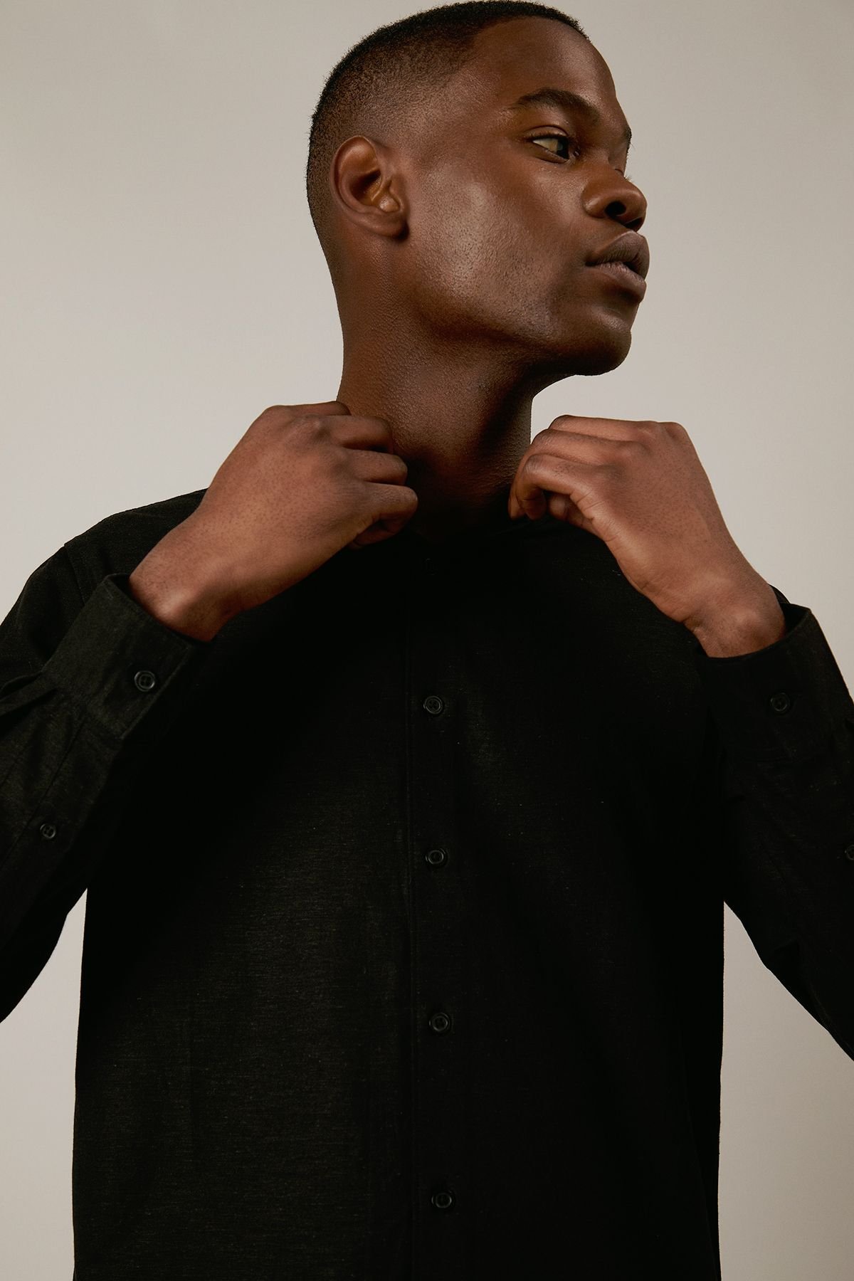 Burton Burton Men's Black Linen Blend Grandad Collar Shirt - 4