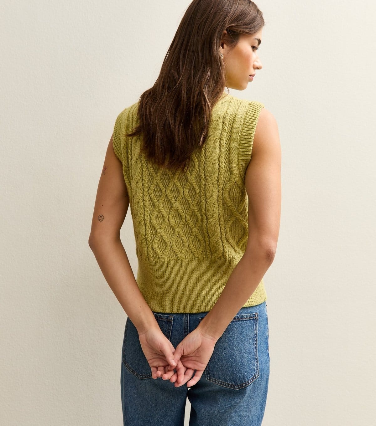 New Look Women's Bright Green Cable Knit Vest New Look - 4