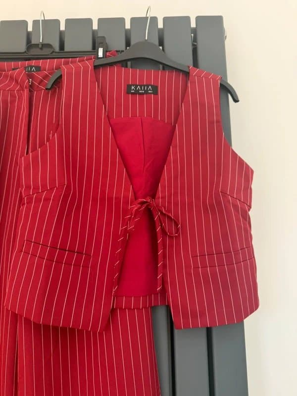 Kaiia Kaiia tailored wide leg trouser and waistcoat co ord set