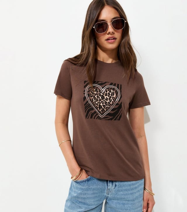 New Look Women's Dark Brown Cotton Foil Heart Relaxed T-Shirt New Look - 2